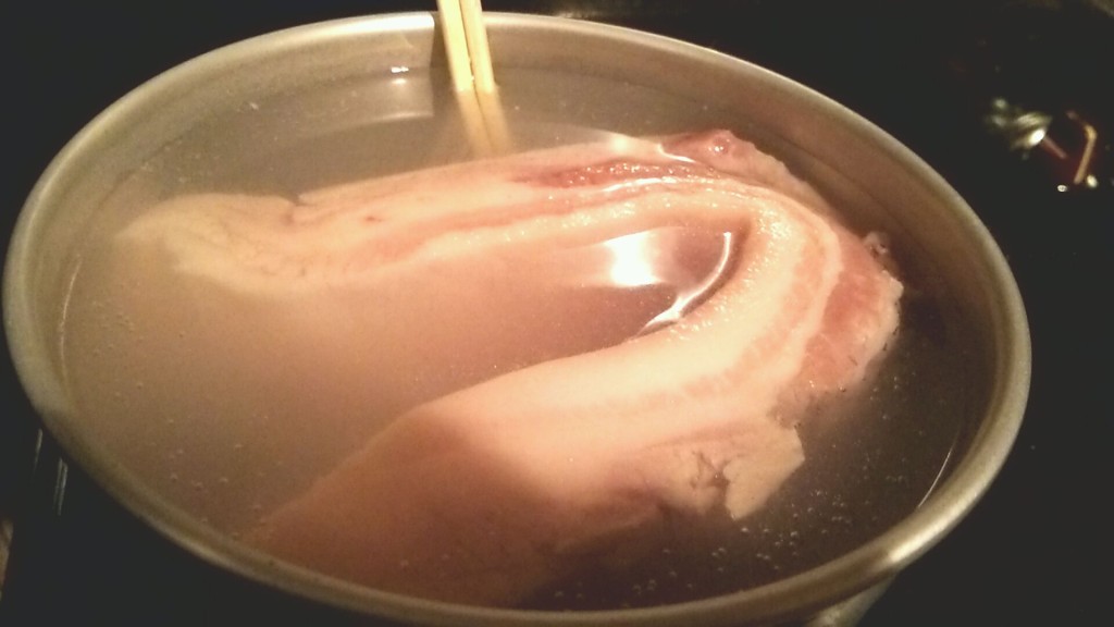 豚バラ肉で作る絶品豚汁（dancyu）